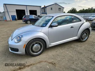 2015 Volkswagen Beetle Fleet Edition с VIN 3VWF17ATXFM603372, выставлен на аукционе Copart как лот 65582455 с пробегом 56 785 миль миль и Списание • Salvage title. История ставок и продаж доступна на DreamBid. Изображение 1.