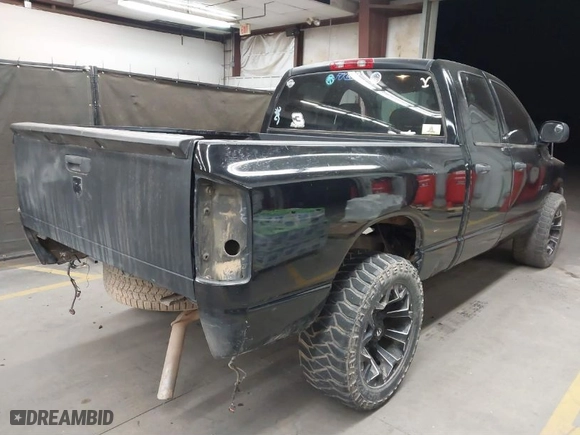 2008 Dodge Ram 1500 ST with VIN 1D7HU18NX8S635309, listed as a IAAI auction lot 41415217 with 238,254 mi miles. Bid and sale history available at carsss.com. Image 4.