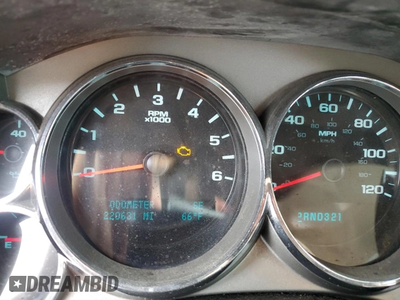 2009 Chevrolet Silverado 1500 LT with VIN 3GCEC23C09G235070, listed as a Copart auction lot 82239964 with 220,631 mi miles and Salvage Title. Bid and sale history available at carsss.com. Image 9.