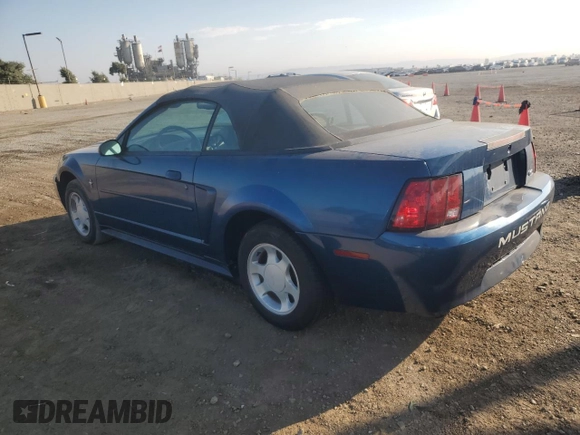 2000 Ford Mustang with VIN 1FAFP4442YF197021, listed as a Copart auction lot 73578134 with 114,417 mi miles and Clean Title. Bid and sale history available at carsss.com. Image 2.