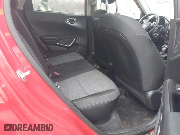 2020 Kia Soul S with VIN KNDJ23AU0L7731797, listed as a IAAI auction lot 41509315 with 110,390 mi miles. Bid and sale history available at carsss.com. Image 8.