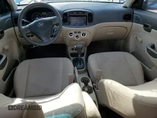 2007 Hyundai Accent GLS z VIN KMHCN46C07U075447, wystawiony jako Copart lot #60272835 z przebiegiem 66 610 mil mil oraz Szkoda całkowita • Salvage title. Historia ofert i sprzedaży dostępna na DreamBid. Obrazek 8.