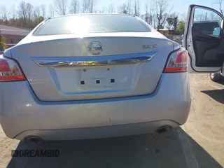 2013 Nissan Altima SV with VIN 1N4BL3AP0DN525913, listed as a IAAI auction lot 41893511 with 132,166 mi miles and . Bid and sale history available at DreamBid. Image 16.