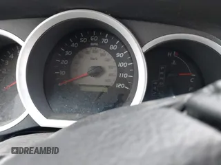 2006 Toyota Tacoma z VIN 5TELU42N76Z259191, wystawiony jako IAAI lot #41344389 z przebiegiem Nie podano mil oraz . Historia ofert i sprzedaży dostępna na DreamBid. Obrazek 7.
