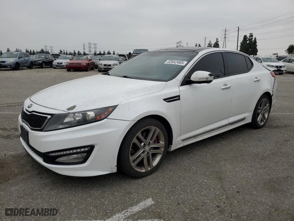 2013 Kia Optima SX w/Limited Pkg with VIN 5XXGR4A67DG089150, listed as a Copart auction lot 52642465 with 215,363 mi miles and Salvage Title. Bid and sale history available at carsss.com. Image 1.