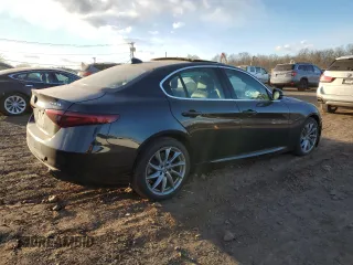 2018 Alfa Romeo Giulia with VIN ZARFAEDN6J7597695, listed as a Copart auction lot 39483903 with 45,318 mi miles. Bid and sale history available at carsss.com. Image 3.