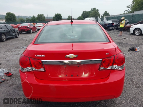 2014 Chevrolet Cruze 1LT with VIN 1G1PC5SB2E7177898, listed as a IAAI auction lot 42643118 with 40,029 mi miles and . Bid and sale history available at DreamBid. Image 17.