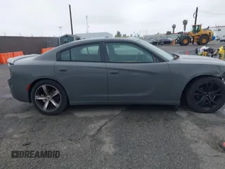 2017 Dodge Charger SE with VIN 2C3CDXBG7HH553583, listed as a IAAI auction lot 41925229 with 121,777 mi miles. Bid and sale history available at carsss.com. Image 13.