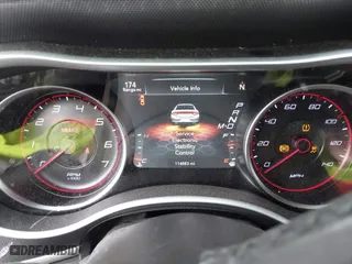 2016 Dodge Charger SXT with VIN 2C3CDXHG6GH332854, listed as a IAAI auction lot 42094761 with 114,883 mi miles. Bid and sale history available at carsss.com. Image 7.