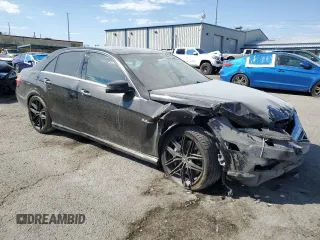 2011 Mercedes-Benz E 63 AMG with VIN WDDHF7HB2BA434696, listed as a Copart auction lot 75232434 with 124,624 mi miles and Salvage title. Bid and sale history available at DreamBid. Image 4.