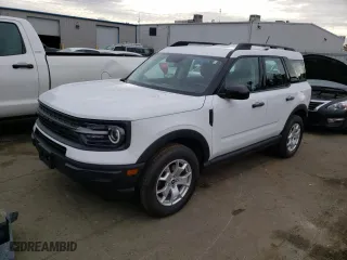 2022 Ford Bronco Sport with VIN 3FMCR9A67NRD61772, listed as a Copart auction lot 38500274 with 10,493 mi miles and Salvage Title. Bid and sale history available at carsss.com. Image 1.