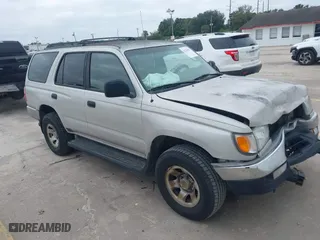 2000 Toyota 4Runner with VIN JT3GM84R0Y0062962, listed as a IAAI auction lot 41270947 with 290,280 mi miles. Bid and sale history available at carsss.com. Image 1.