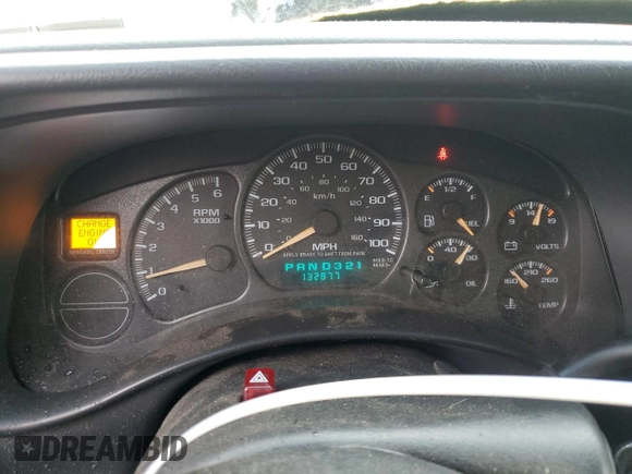 2002 Chevrolet Silverado 1500 LS with VIN 2GCEC19W321137001, listed as a Copart auction lot 57033585 with 132,877 mi miles and Clean Title. Bid and sale history available at DreamBid. Image 9.