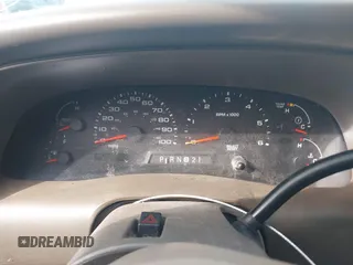 2002 Ford Excursion Limited z VIN 1FMNU42S42ED36879, wystawiony jako IAAI lot #41962773 z przebiegiem Nie podano mil oraz . Historia ofert i sprzedaży dostępna na DreamBid. Obrazek 7.