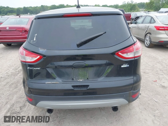 2013 Ford Escape SE z VIN 1FMCU9G99DUC90792, wystawiony jako IAAI lot #42501513 z przebiegiem 207 590 mil mil oraz . Historia ofert i sprzedaży dostępna na DreamBid. Obrazek 17.