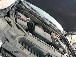 2021 Chevrolet Suburban Z71 z VIN 1GNSKDKD2MR450431, wystawiony jako Copart lot #65730155 z przebiegiem 93 897 mil mil oraz Szkoda całkowita • Salvage title. Historia ofert i sprzedaży dostępna na DreamBid. Obrazek 14.