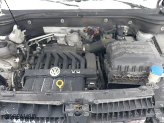 2018 Volkswagen Atlas 3.6L V6 SE with VIN 1V2LR2CA9JC543185, listed as a IAAI auction lot 41293560 with 147,966 mi miles. Bid and sale history available at carsss.com. Image 10.