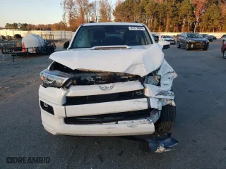 2024 Toyota 4Runner TRD Sport with VIN JTEAU5JR2R5305577, listed as a Copart auction lot 83176004 with 19,191 mi miles and Salvage Title. Bid and sale history available at carsss.com. Image 5.