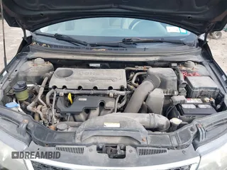 2011 Kia Forte LX with VIN KNAFT4A29B5428015, listed as a IAAI auction lot 42021564 with 175,261 mi miles. Bid and sale history available at carsss.com. Image 10.