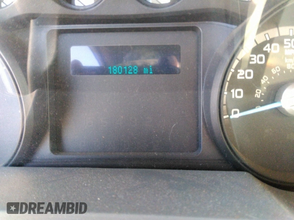 2014 Ford Super Duty F-250 SRW XL with VIN 1FTBF2A6XEEB79132, listed as a IAAI auction lot 39455654 with 180,128 mi miles. Bid and sale history available at carsss.com. Image 7.