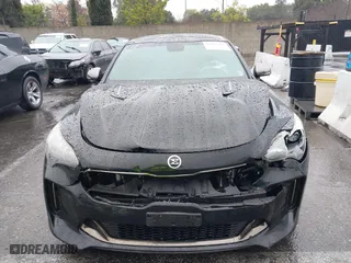 2018 Kia Stinger GT1 with VIN KNAE45LC4J6035780, listed as a IAAI auction lot 41560394 with 86,312 mi miles. Bid and sale history available at carsss.com. Image 13.