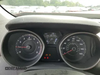 2013 Hyundai Elantra GLS with VIN 5NPDH4AE4DH437567, listed as a Copart auction lot 59513645 with 32,143 mi miles and Salvage title. Bid and sale history available at DreamBid. Image 9.