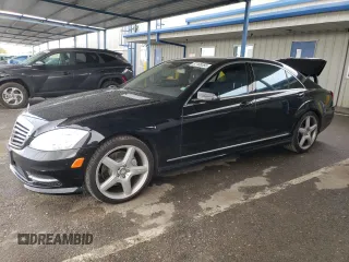 2011 Mercedes-Benz S 550 with VIN WDDNG7BB3BA405605, listed as a Copart auction lot 51168365 with 109,428 mi miles and Salvage Title. Bid and sale history available at DreamBid. Image 1.