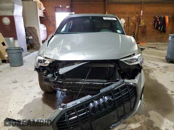 2022 Audi Q3 S line Premium Plus z VIN WA1EEDF37N1003974, wystawiony jako Copart lot #58657685 z przebiegiem 47 512 mil mil oraz Szkoda całkowita • Salvage title. Historia ofert i sprzedaży dostępna na DreamBid. Obrazek 5.