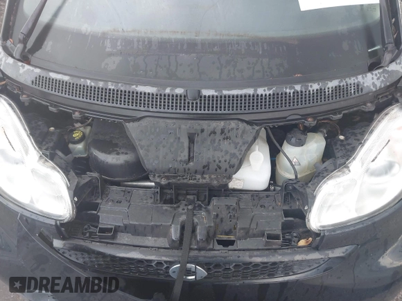 2013 Smart fortwo Pure с VIN WMEEJ3BA3DK682782, выставлен на аукционе IAAI как лот 42728005 с пробегом Не указан миль и . История ставок и продаж доступна на DreamBid. Изображение 10.