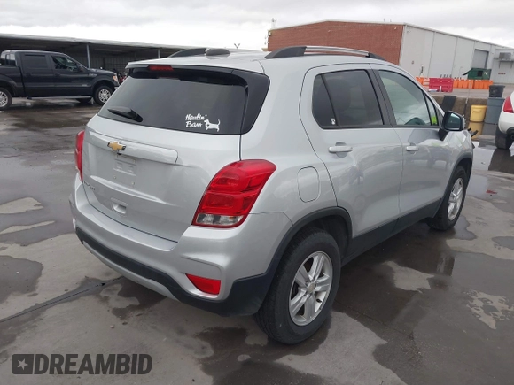 2021 Chevrolet Trax LT with VIN KL7CJPSM4MB374198, listed as a IAAI auction lot 41190073 with 68,733 mi miles and . Bid and sale history available at DreamBid. Image 4.