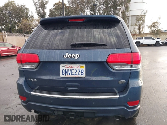 2019 Jeep Grand Cherokee Overland with VIN 1C4RJFCG6KC726690, listed as a IAAI auction lot 41421299 with 116,190 mi miles. Bid and sale history available at carsss.com. Image 17.