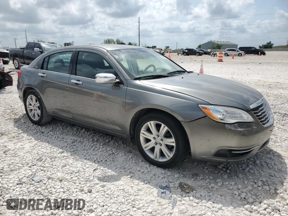 2013 Chrysler 200 LX with VIN 1C3CCBABXDN622554, listed as a Copart auction lot 54088365 with 153,391 mi miles and Clean Title. Bid and sale history available at carsss.com. Image 4.