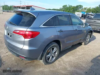 2013 Acura RDX with VIN 5J8TB3H33DL017338, listed as a IAAI auction lot 39946783 with 218,204 mi miles. Bid and sale history available at carsss.com. Image 4.