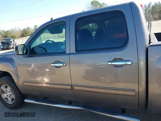 2012 Chevrolet Silverado 1500 LT with VIN 3GCPCSE07CG204577, listed as a IAAI auction lot 41629601 with 321,459 mi miles. Bid and sale history available at carsss.com. Image 14.