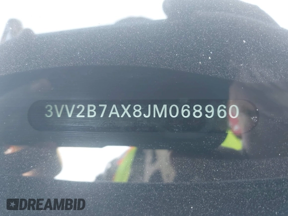 2018 Volkswagen Tiguan SEL with VIN 3VV2B7AX8JM068960, listed as a IAAI auction lot 42528062 with 84,644 mi miles and . Bid and sale history available at DreamBid. Image 17.