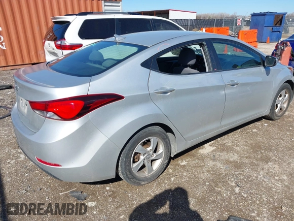 2015 Hyundai Elantra SE z VIN 5NPDH4AE9FH562261, wystawiony jako IAAI lot #41710313 z przebiegiem 74 824 mil mil oraz . Historia ofert i sprzedaży dostępna na DreamBid. Obrazek 4.