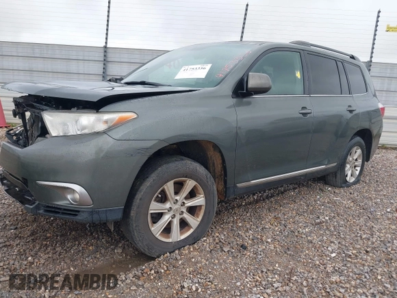 2013 Toyota Highlander with VIN 5TDZA3EH5DS038119, listed as a IAAI auction lot 41753356 with Not Provided miles and . Bid and sale history available at DreamBid. Image 2.