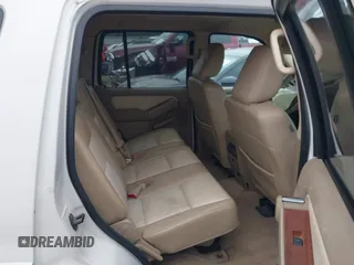 2010 Ford Explorer Eddie Bauer with VIN 1FMEU6EE4AUA01160, listed as a IAAI auction lot 41509239 with 332,843 mi miles. Bid and sale history available at carsss.com. Image 8.