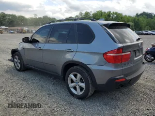 2008 BMW X5 3.0si z VIN 5UXFE43538L034968, wystawiony jako Copart lot #58065825 z przebiegiem 117 028 mil mil oraz Szkoda całkowita • Salvage title. Historia ofert i sprzedaży dostępna na DreamBid. Obrazek 2.