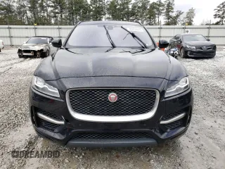 2017 Jaguar F-Pace 20d R-Sport with VIN SADCL2BN3HA094376, listed as a Copart auction lot 45233075 with 99,934 mi miles and Clean Title. Bid and sale history available at DreamBid. Image 5.