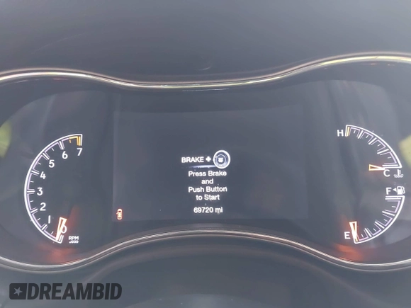 2018 Jeep Grand Cherokee Laredo E with VIN 1C4RJEAG1JC275356, listed as a IAAI auction lot 42150422 with 69,720 mi miles and . Bid and sale history available at DreamBid. Image 7.