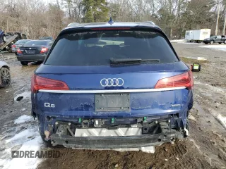 2022 Audi Q5 S line Premium Plus with VIN WA1EAAFY0N2029929, listed as a Copart auction lot 43619955 with 0 mi miles and Salvage Title. Bid and sale history available at carsss.com. Image 6.