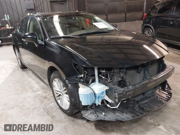 2013 Lexus ES 250 with VIN JTHBK1GG1D2064701, listed as a IAAI auction lot 41658128 with 71,166 mi miles and . Bid and sale history available at DreamBid. Image 1.