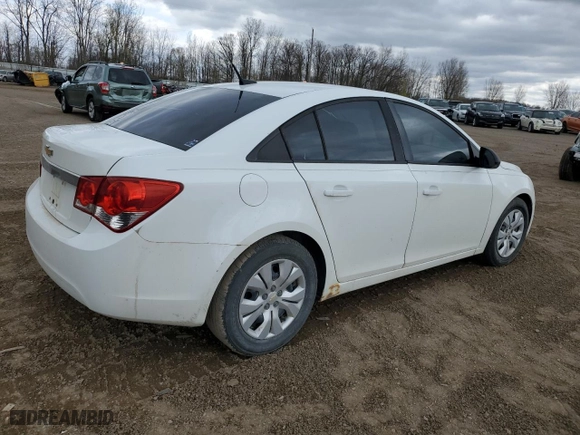 2013 Chevrolet Cruze LS with VIN 1G1PA5SHXD7150053, listed as a Copart auction lot 53801125 with 184,050 mi miles and Clean Title. Bid and sale history available at carsss.com. Image 3.