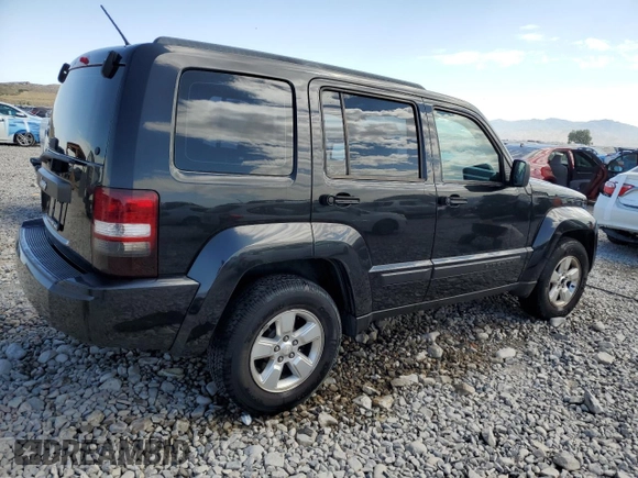 2012 Jeep Liberty Sport z VIN 1C4PJMAK2CW209468, wystawiony jako Copart lot #60091085 z przebiegiem 133 975 mil mil oraz Szkoda całkowita • Salvage title. Historia ofert i sprzedaży dostępna na DreamBid. Obrazek 3.