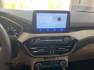 2021 Ford Escape SEL with VIN 1FMCU9H99MUA91420, listed as a IAAI auction lot 42569696 with 10,319 mi miles and . Bid and sale history available at DreamBid. Image 18.