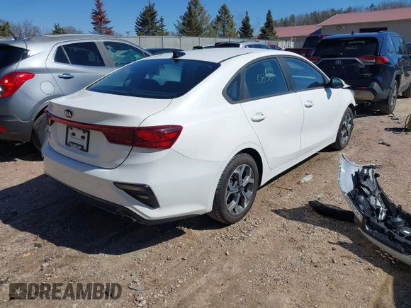 2021 Kia Forte LXS with VIN 3KPF24AD3ME396967, listed as a IAAI auction lot 41870838 with 10,046 mi miles and . Bid and sale history available at carsss.com. Image 4.