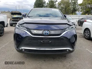 2023 Toyota Venza LE with VIN JTEAAAAH4PJ121304, listed as a Copart auction lot 45498004 with 8,882 mi miles. Bid and sale history available at carsss.com. Image 5.
