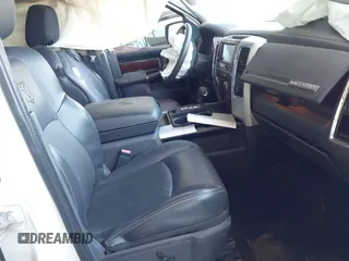 2009 Dodge 1500 Laramie z VIN 1D3HV13TX9J519720, wystawiony jako IAAI lot #42055968 z przebiegiem 190 226 mil mil oraz . Historia ofert i sprzedaży dostępna na DreamBid. Obrazek 5.