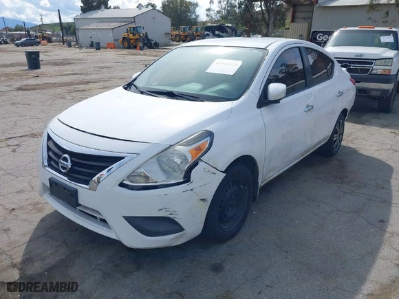 2015 Nissan Versa S Plus with VIN 3N1CN7AP6FL844450, listed as a IAAI auction lot 41916173 with 68,417 mi miles. Bid and sale history available at carsss.com. Image 2.